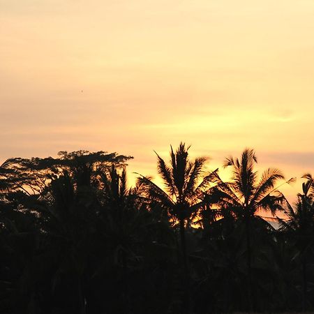 Ubud Kartini Hostel Exterior photo